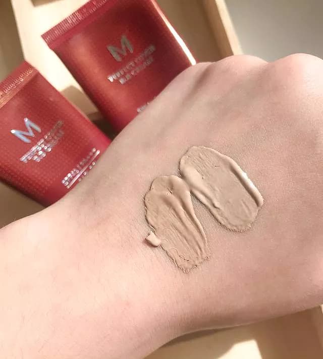 M. Perfect Cover textura